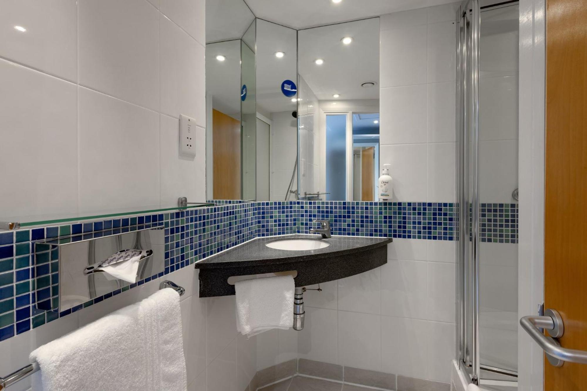 Holiday Inn Express Norwich By Ihg Drayton  Esterno foto