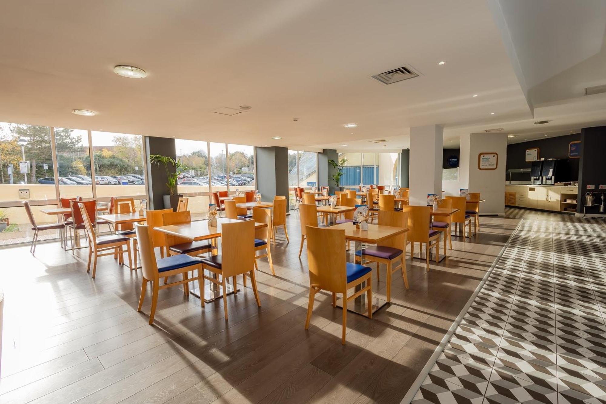 Holiday Inn Express Norwich By Ihg Drayton  Esterno foto